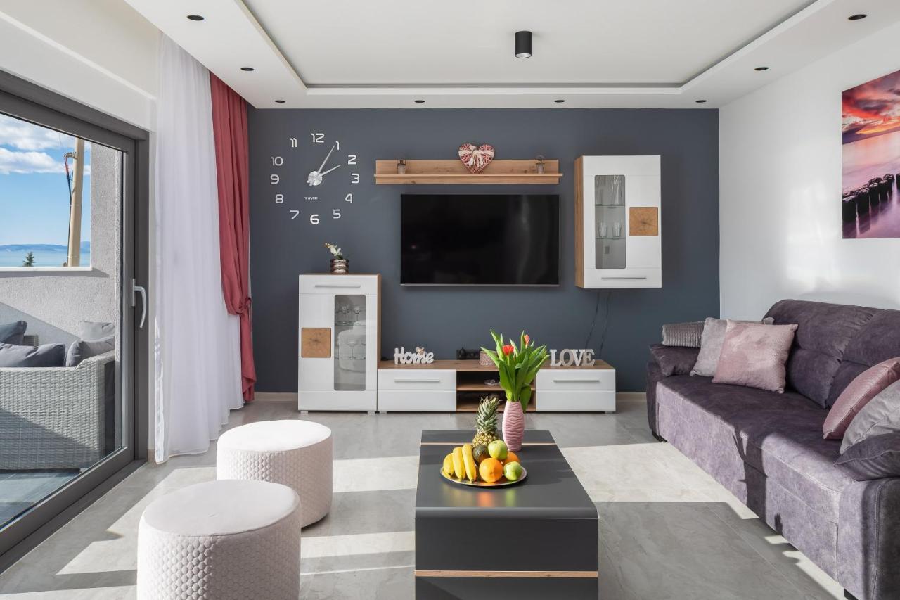 Luxury Apartment Lorena - Private Heated Pool - Jesenice  Dış mekan fotoğraf