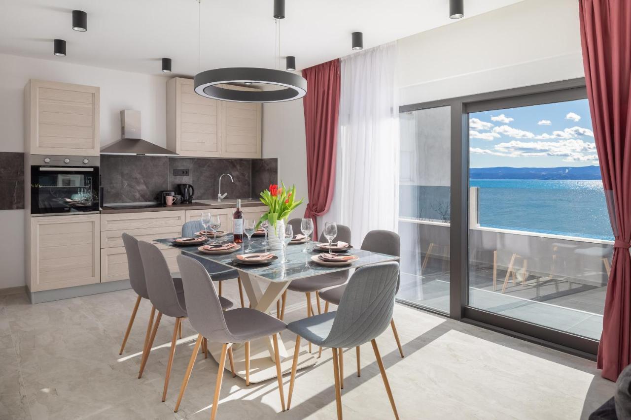Luxury Apartment Lorena - Private Heated Pool - Jesenice  Dış mekan fotoğraf